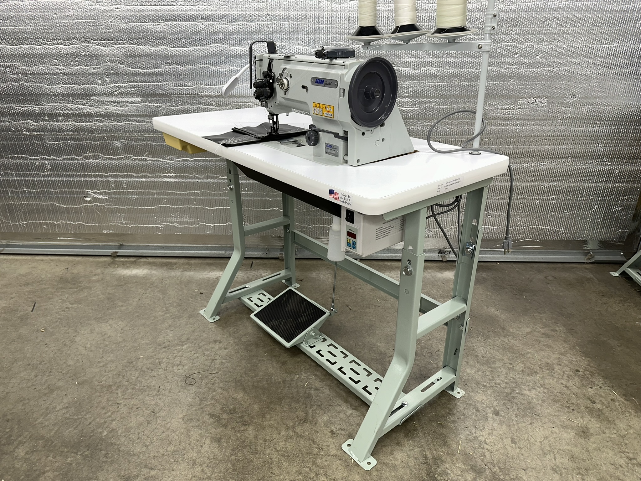 CS-1560N-7D view 1