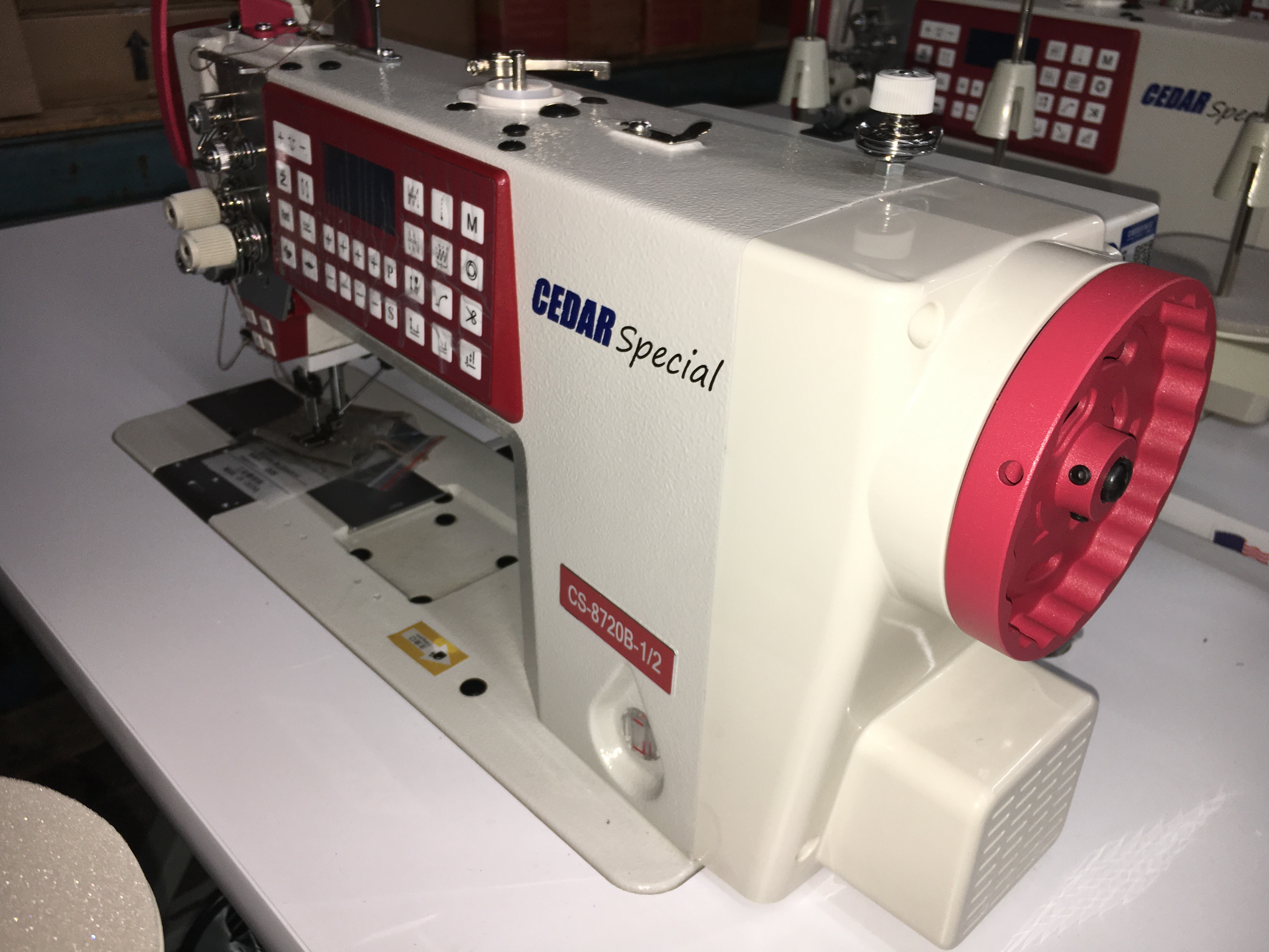 CS-8720B view 4