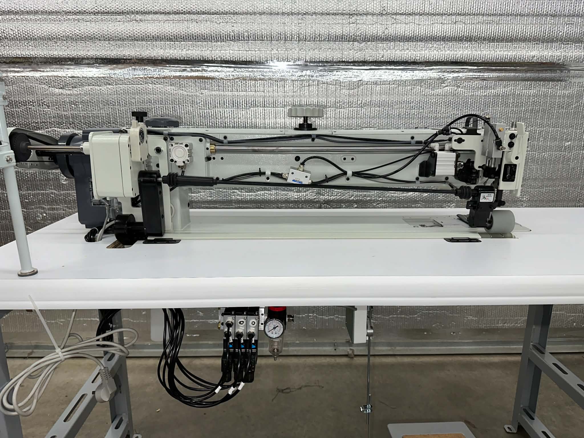 CS-1560L30-7D view 4